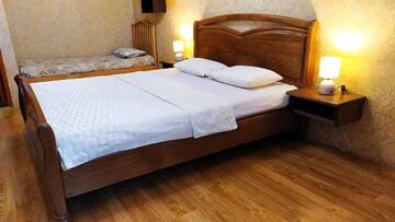 Фото Апартаменты Studio apartment near the Caravan г. Nizhnedneprovsk 2